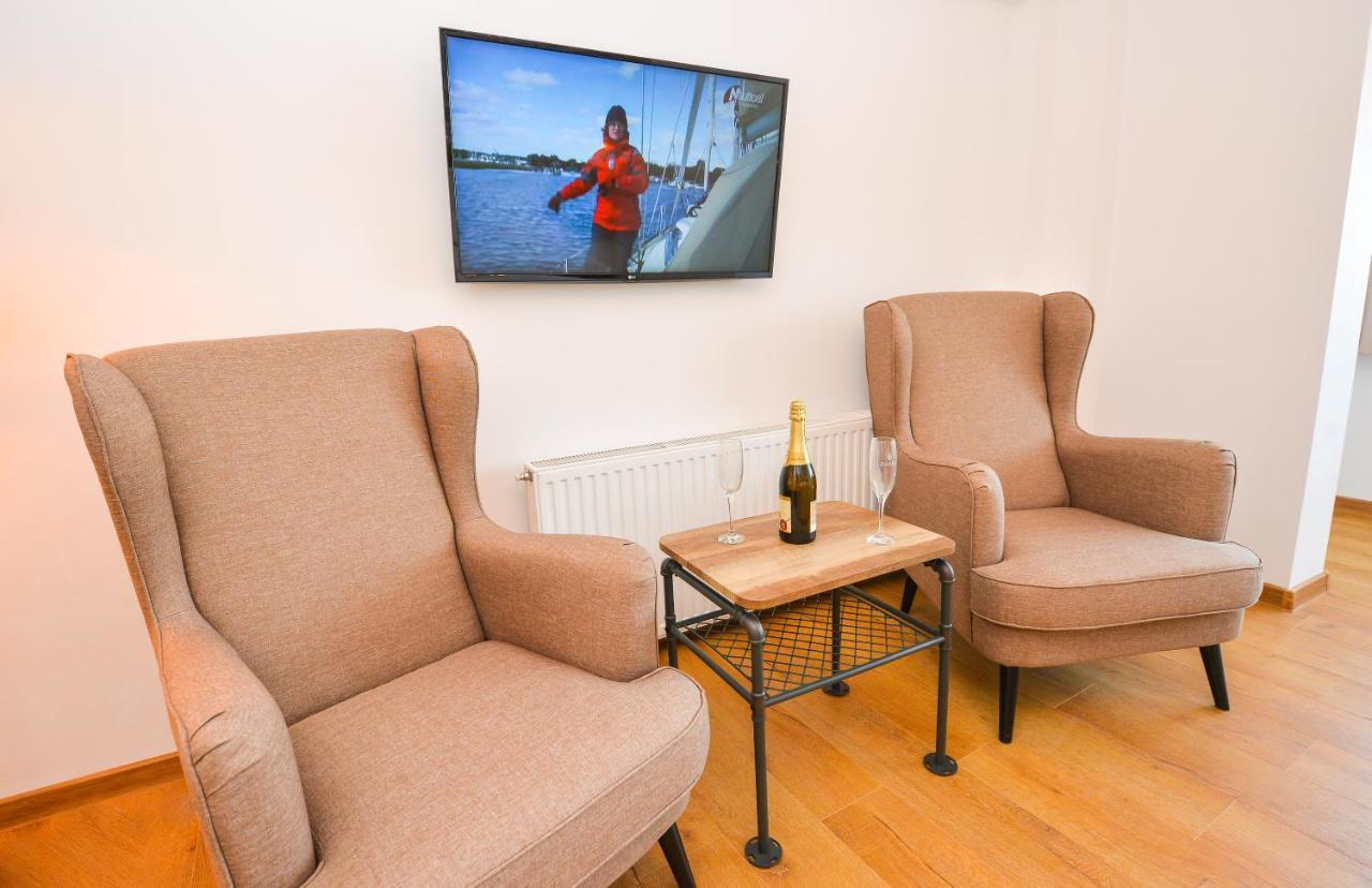 Grand Accommodation Apartments Bucureşti Ngoại thất bức ảnh
